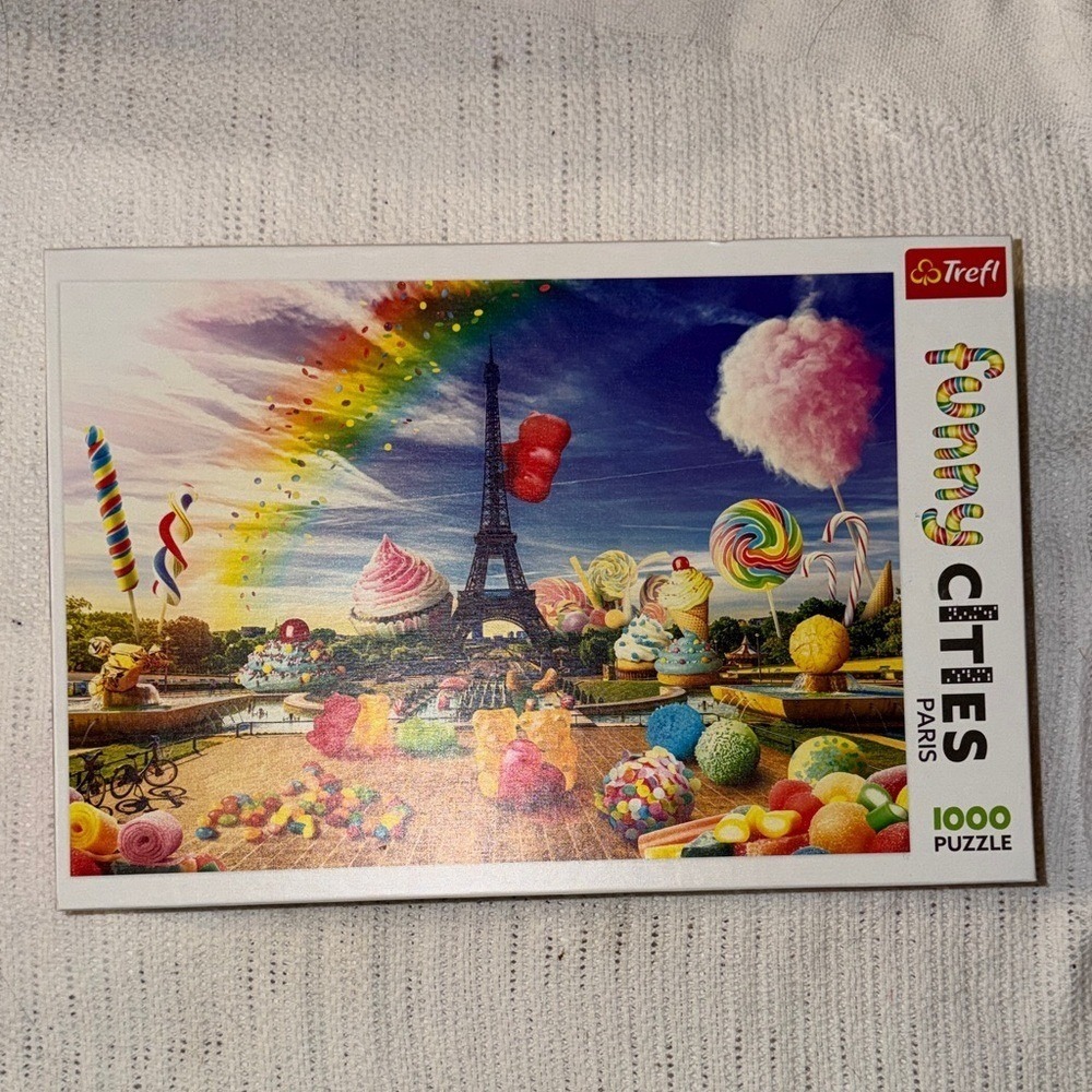 Trefl Funny Cities Paris 1000 Piece Jigsaw Puzzle Candy Eiffel Tower Surrealism